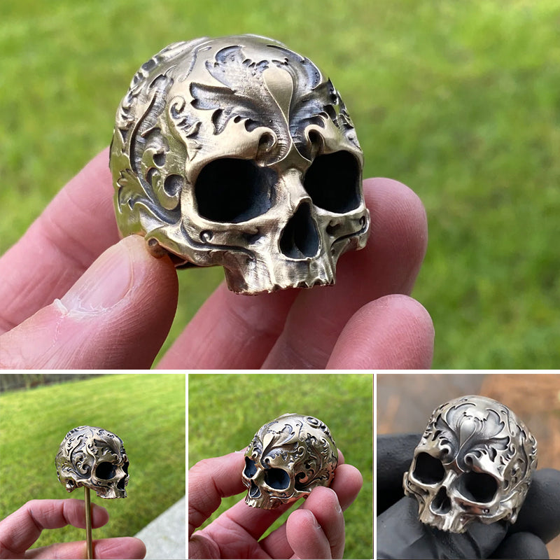 Bague tête de mort sculptée